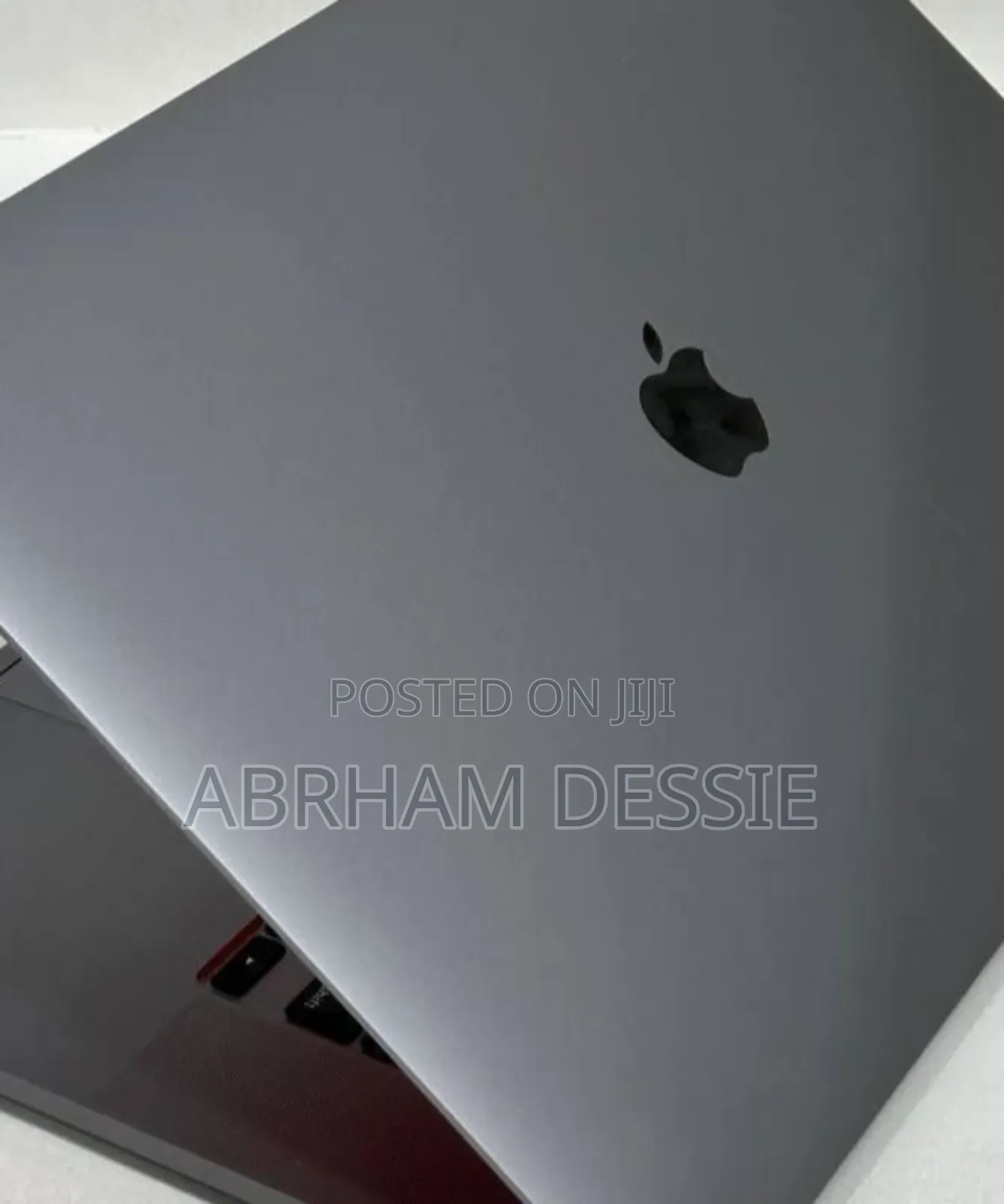 New Laptop Apple MacBook Pro M1 16GB Intel Core I7 SSD 512GB