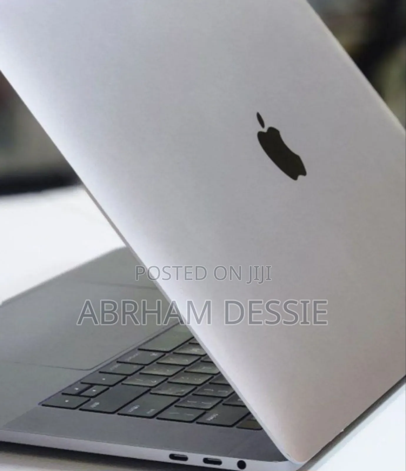 New Laptop Apple MacBook Pro M1 16GB Intel Core I7 SSD 256GB