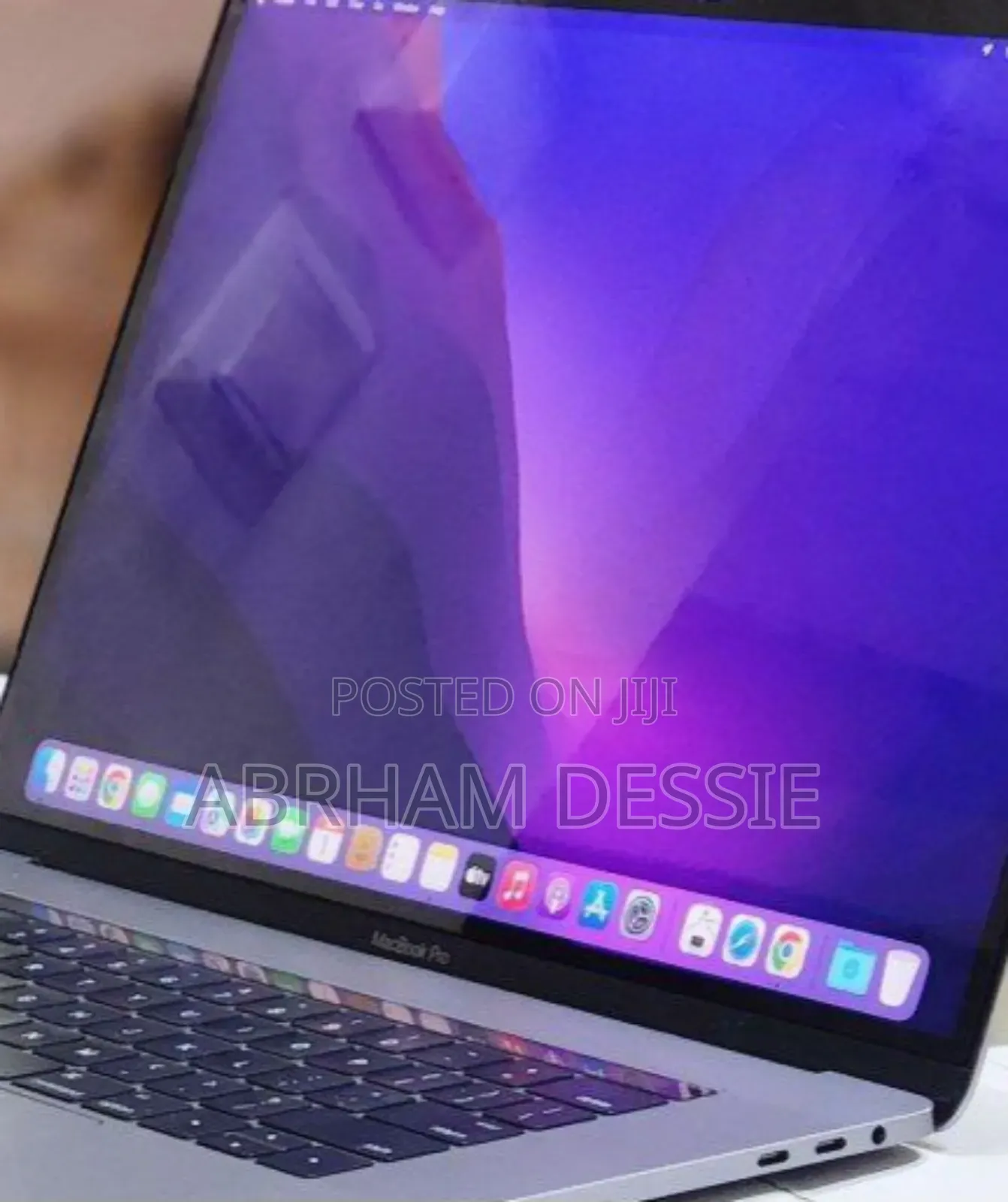 New Laptop Apple MacBook Pro M1 16GB Intel Core I7 SSD 256GB