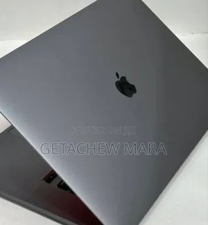 New Laptop Apple MacBook Pro 2019 16GB Intel Core I7 SSD 512GB
