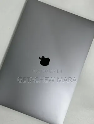 New Laptop Apple MacBook Pro 2019 16GB Intel Core I7 SSD 512GB