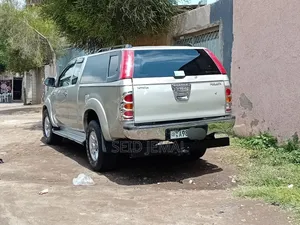 Toyota Hilux 2009 Silver