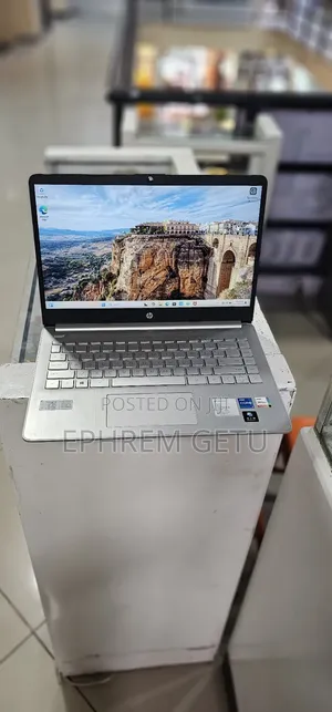 New Laptop HP Stream Notebook 16GB Intel Core I5 SSD 512GB