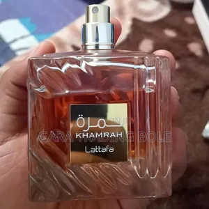 Khamrah Lattaffa 5500