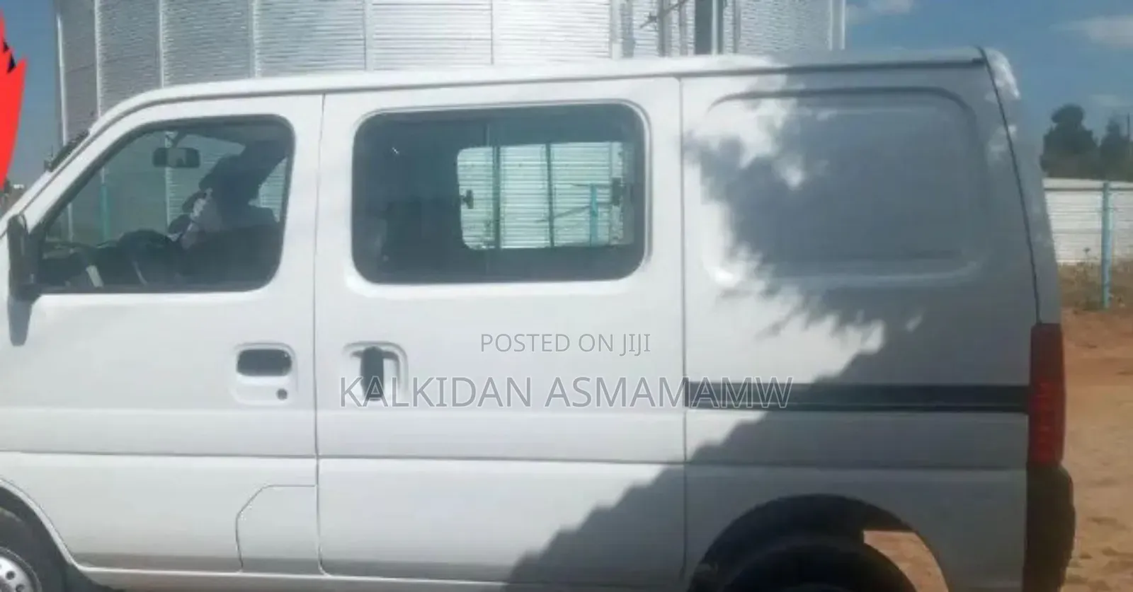 Suzuki Eeco 2023 White