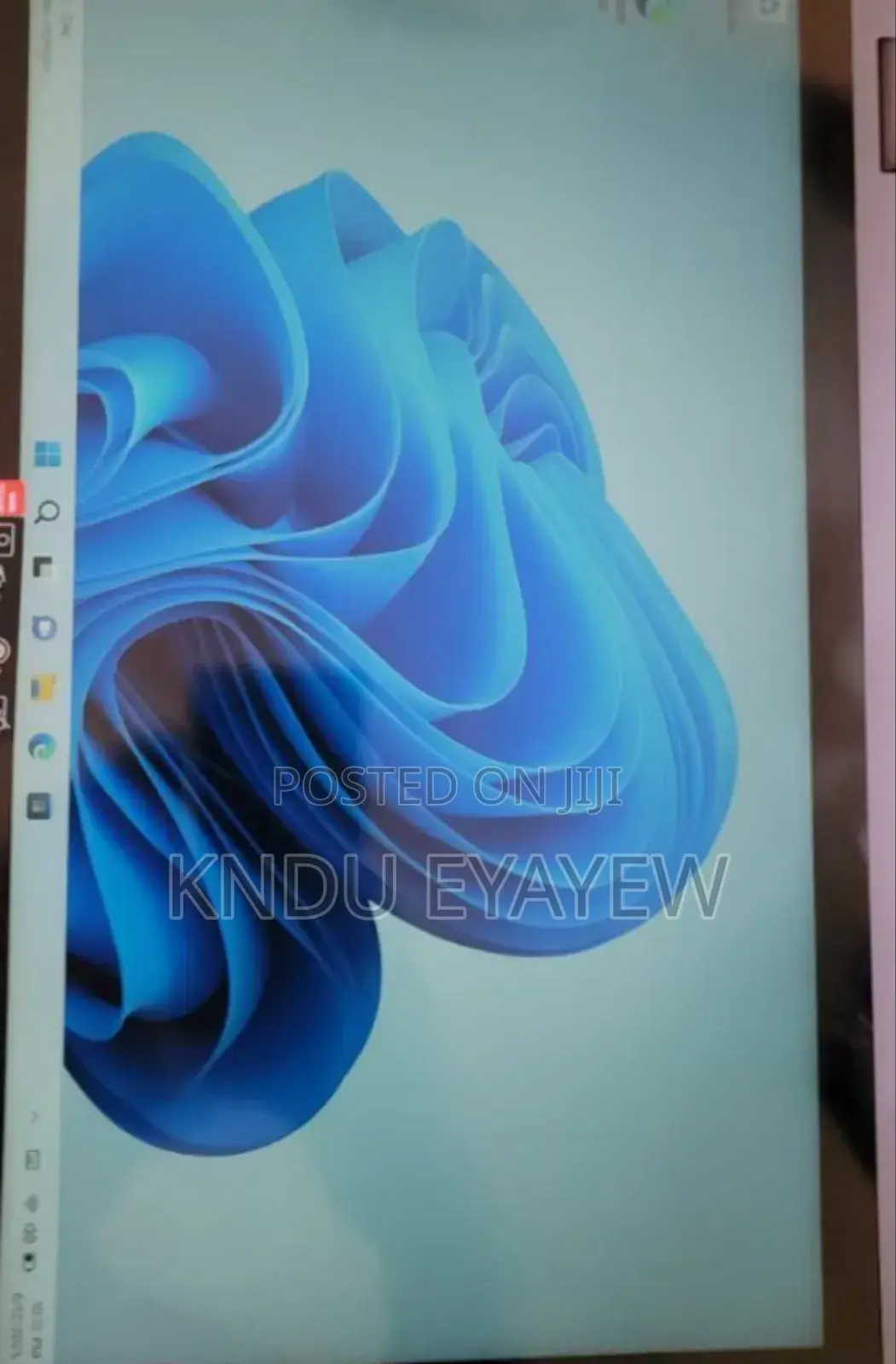 New Laptop Lenovo 16GB AMD Ryzen 7 SSD 512GB