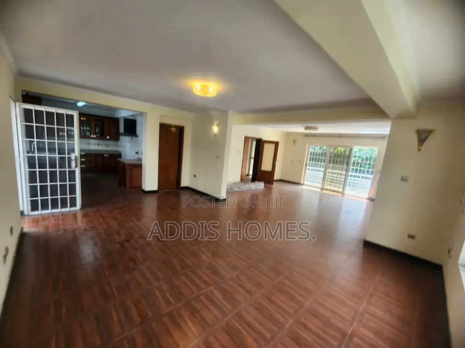 Furnished 4bdrm Villa in Bole for rent