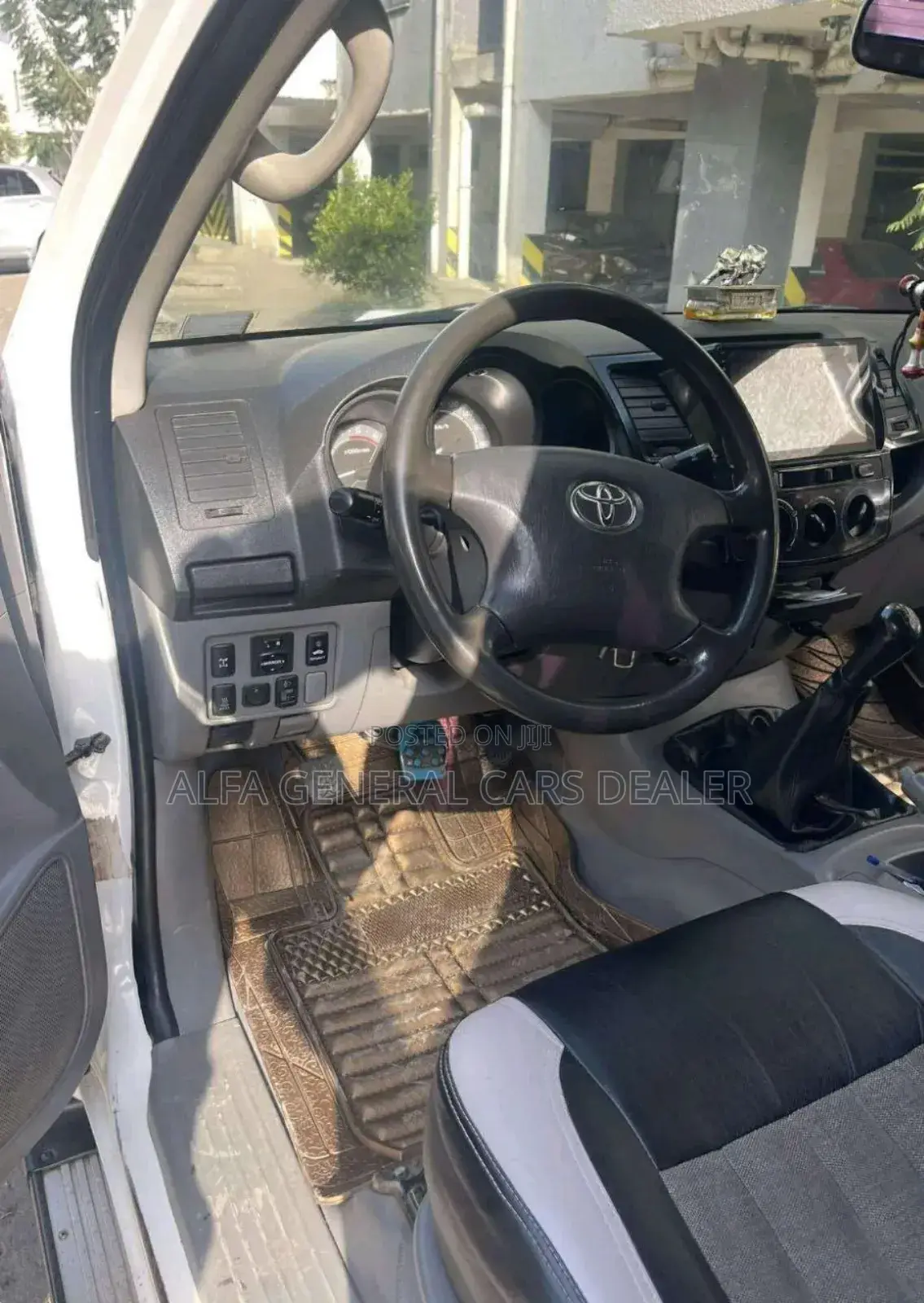 New Toyota Land Cruiser 2023 White