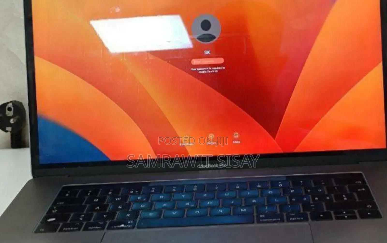 New Laptop Apple MacBook Pro 2017 16GB Intel Core I7 SSD 512GB