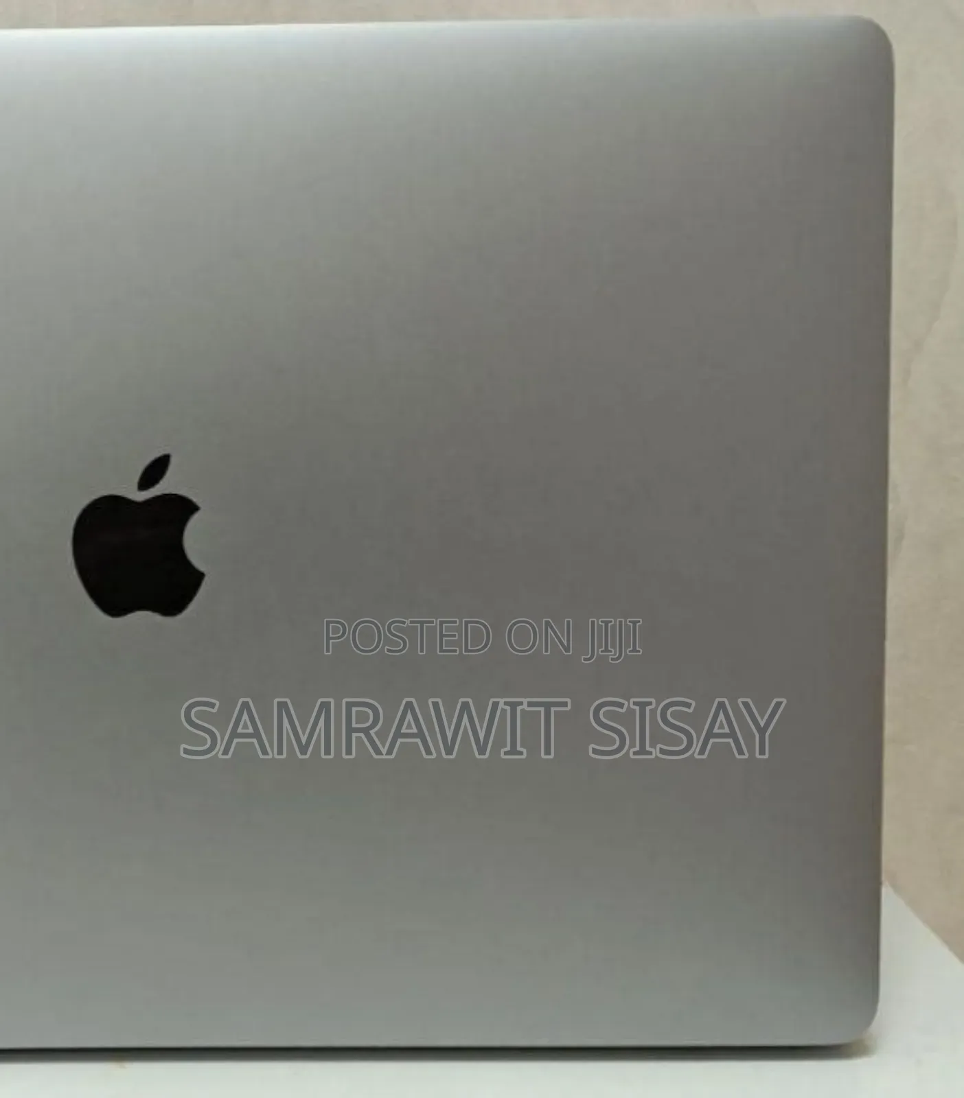 New Laptop Apple MacBook Pro 2017 16GB Intel Core I7 SSD 512GB