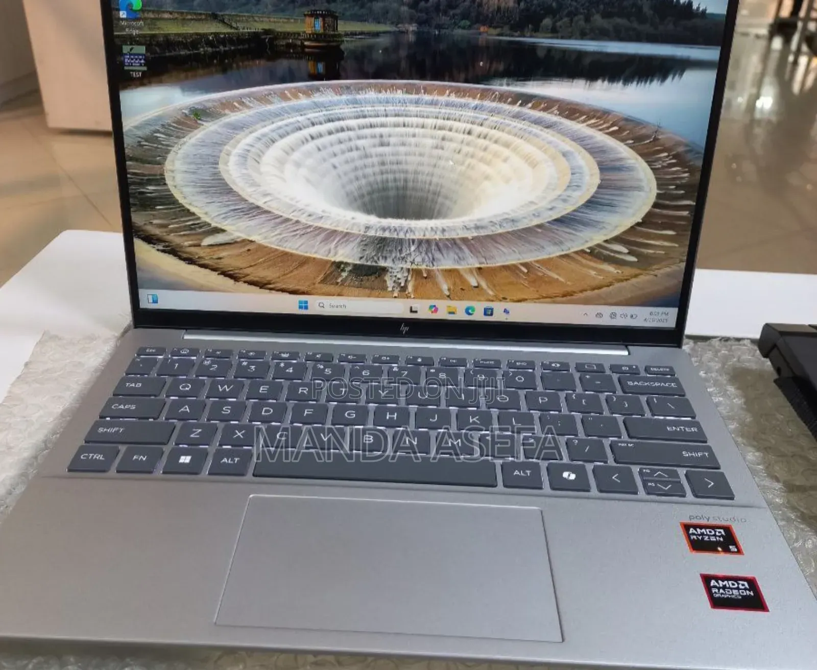 New Laptop HP Pavilion 13 16GB AMD Ryzen 5 SSD 512GB