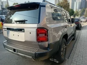 New Toyota Land Cruiser Prado 2024 Gray