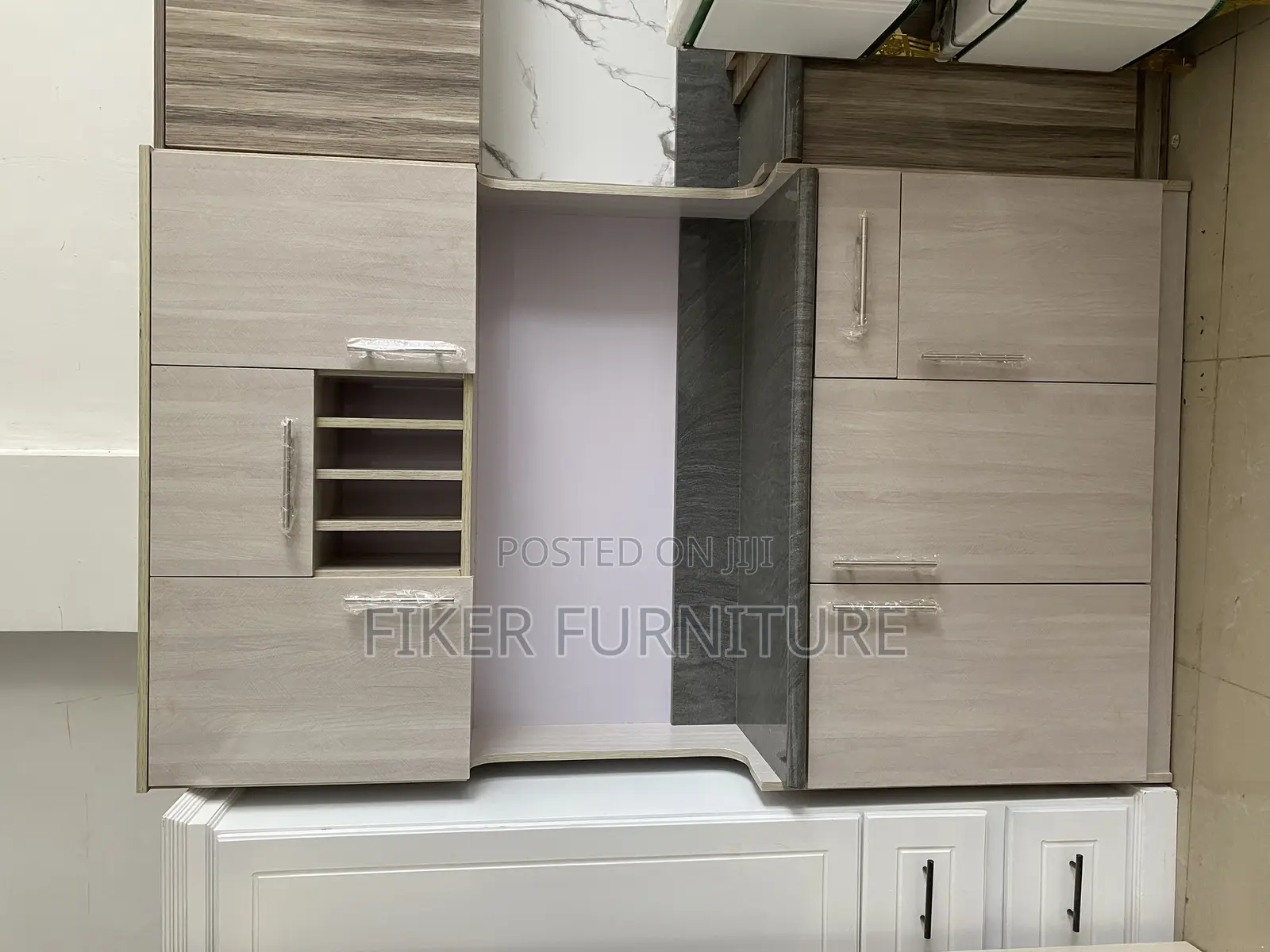 Kitchen Cabinets (ኪችን ካብኔት)