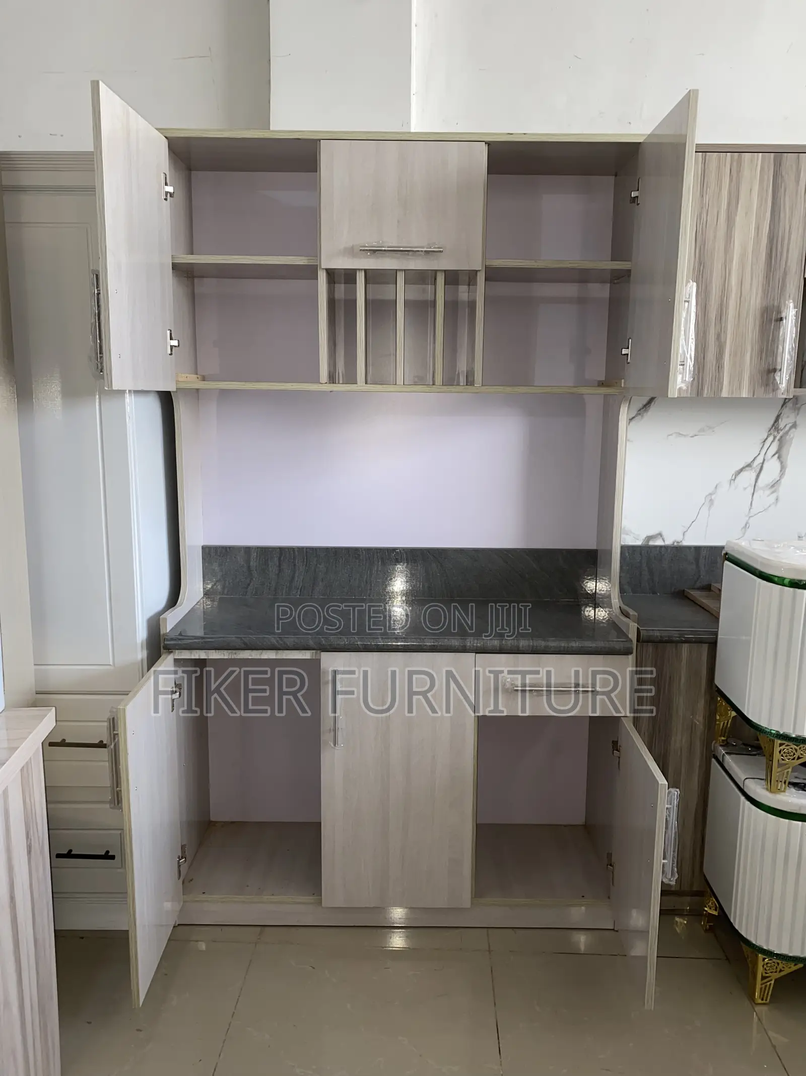Kitchen Cabinets (ኪችን ካብኔት)