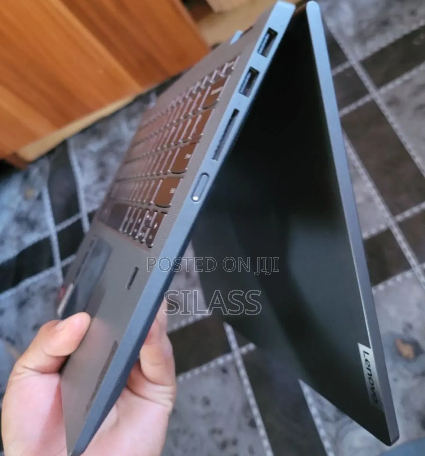 New Laptop Lenovo Flex 5 16GB AMD Ryzen 7 SSD 512GB