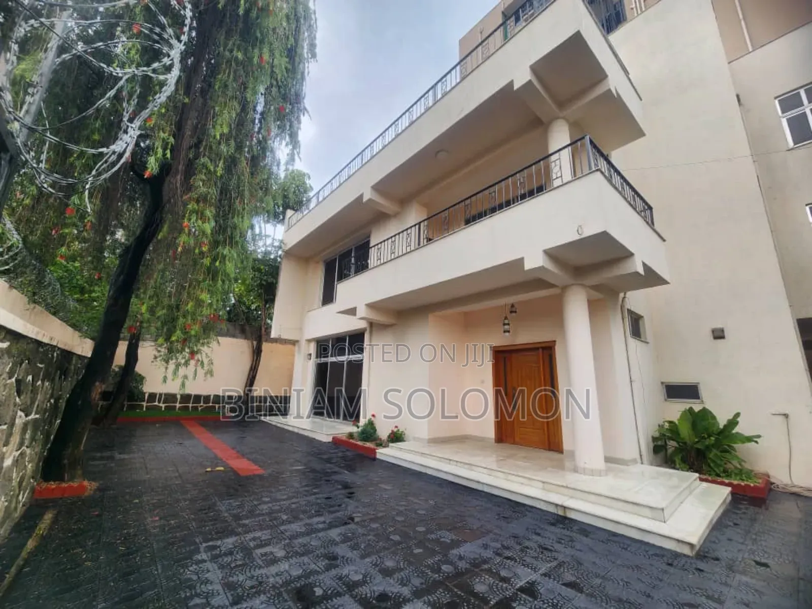 Furnished 12bdrm Villa in Bole for rent