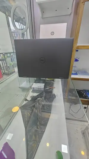 New Laptop Dell Latitude 9440 16GB Intel Core I7 SSD 512GB