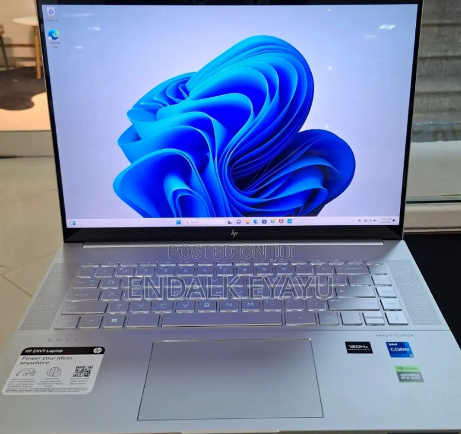 New Laptop HP 16GB Intel Core I7 SSD 1T