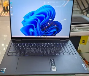 Photo - New Laptop Lenovo Yoga 7i 16GB Intel Core I7 SSD 1T
