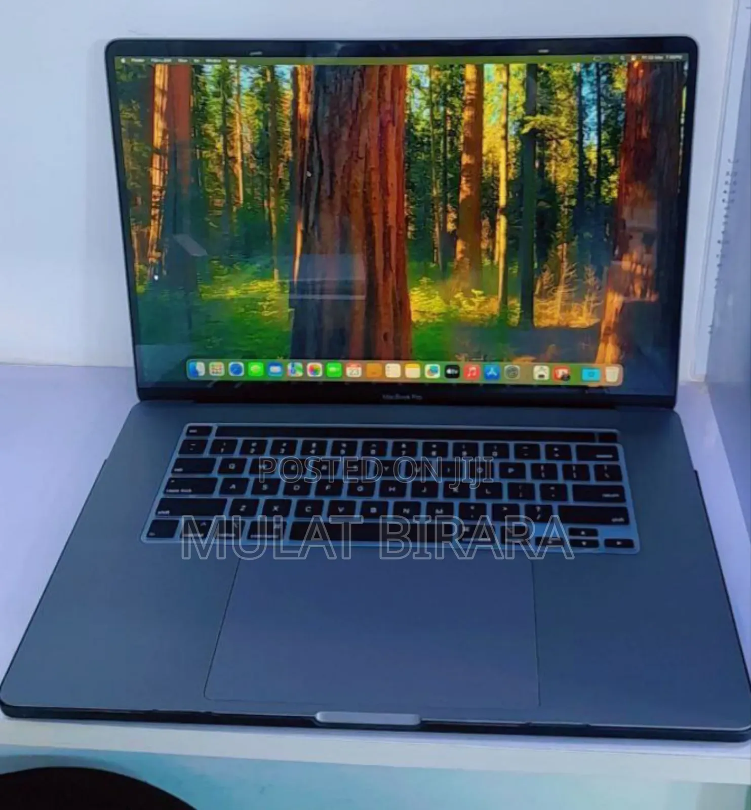 New Laptop Apple MacBook Pro 2019 16GB Intel Core I9 SSD 1T