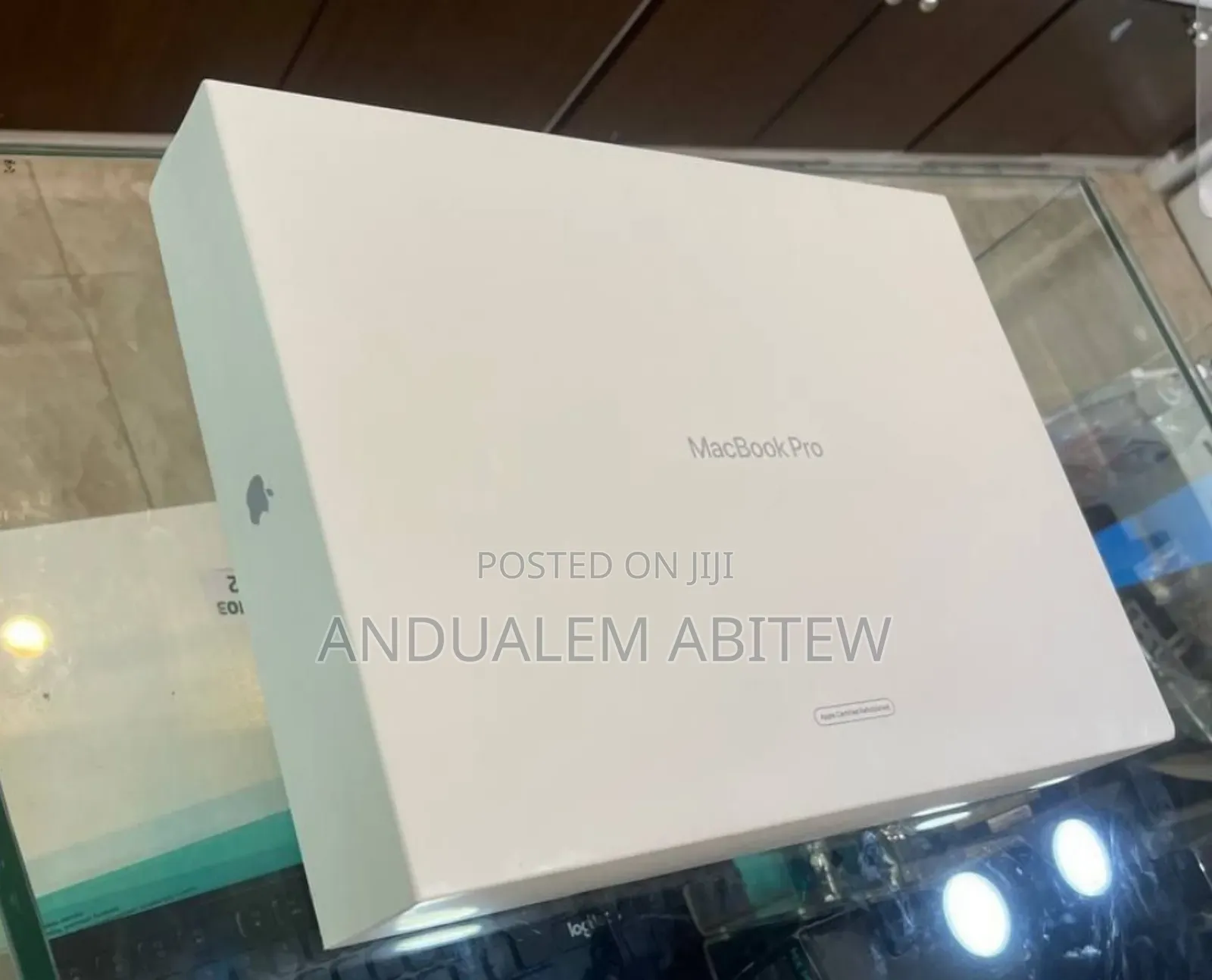 New Laptop Apple MacBook Pro 2023 M2 Max 14-Inch 16GB Apple M2 SSD 4T