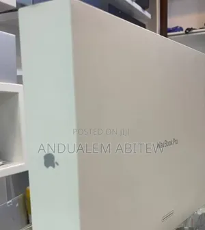 New Laptop Apple MacBook Pro 2023 M2 Max 14-Inch 16GB Apple M2 SSD 4T