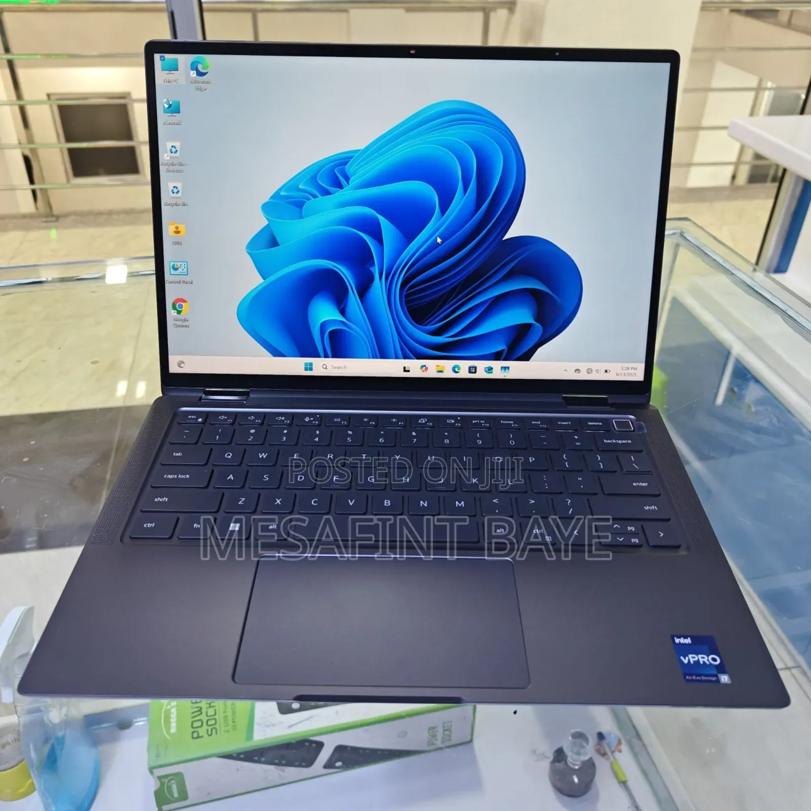 New Laptop Dell Latitude 9430 16GB Intel Core I7 SSD 512GB