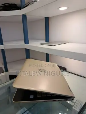 New Laptop HP Pavilion 15 8GB Intel Core I5 SSD 500GB