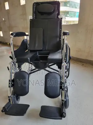 Toilet Wheelchairذ晓wheelchair Frame: Steel Pipe Backrest
