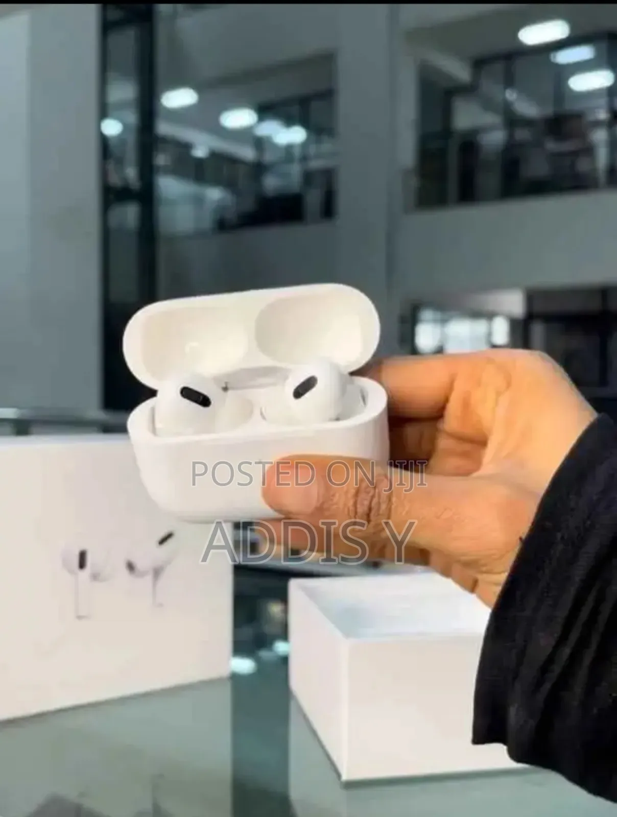 Apple Airpods 2nd Gen – Hear the Hype!"