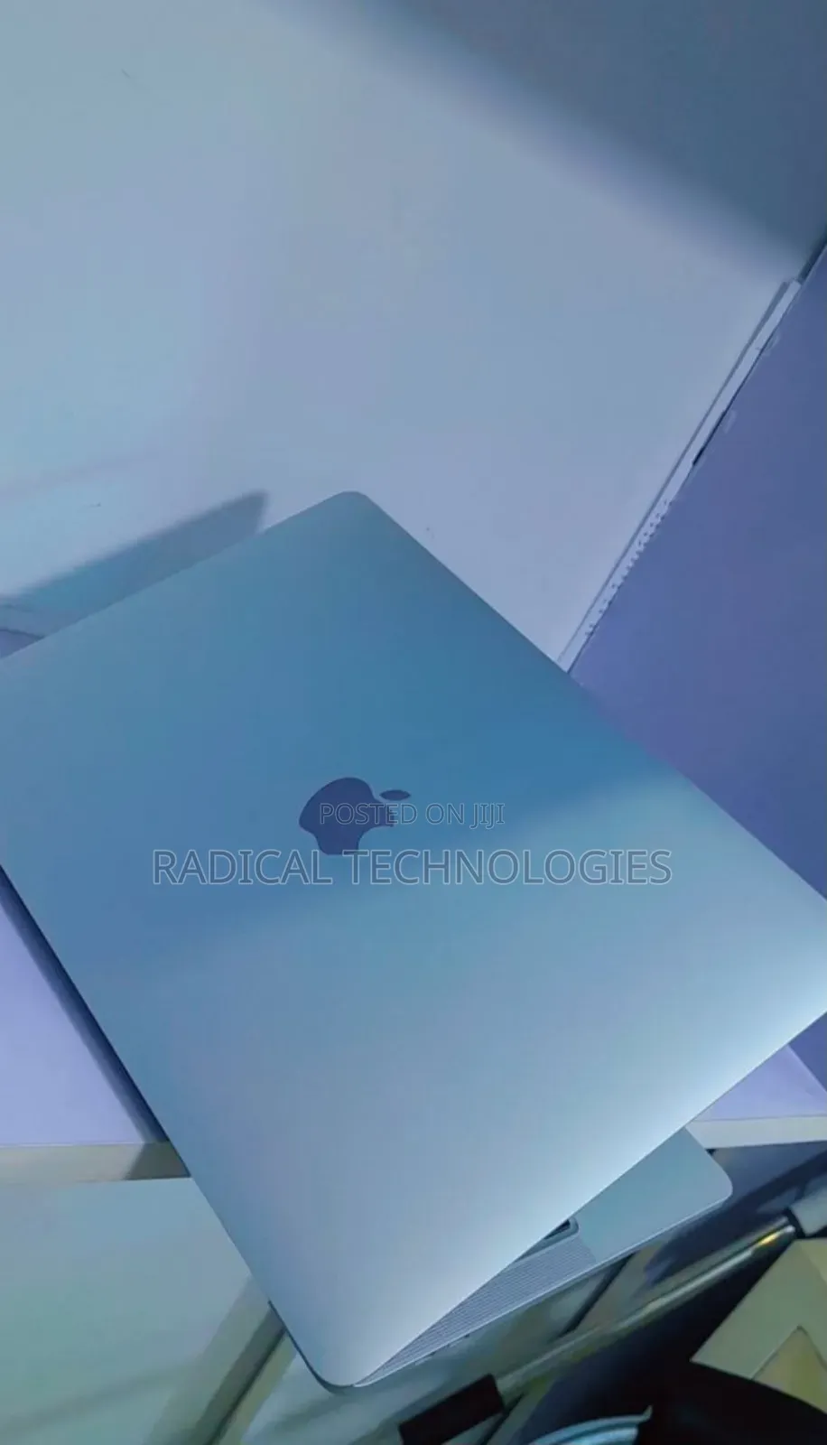 New Laptop Apple MacBook Pro 8GB Intel Core I5 SSD 512GB