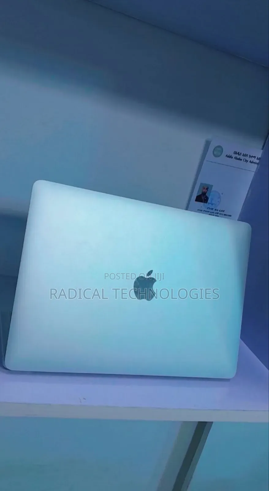 New Laptop Apple MacBook Pro 8GB Intel Core I5 SSD 512GB