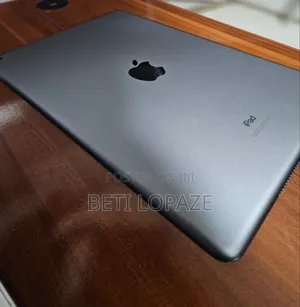 Apple iPad (2025) 256 GB Silver