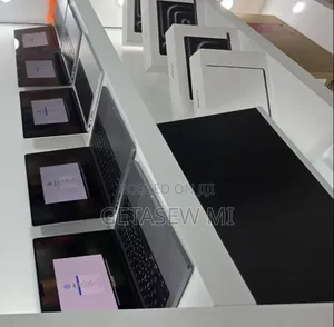 New Laptop Apple MacBook Pro 2021 M1 16GB Apple M1 Pro SSD 1T