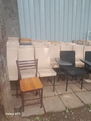 Photo - Cher Hotel and Cafe Bed Office Table