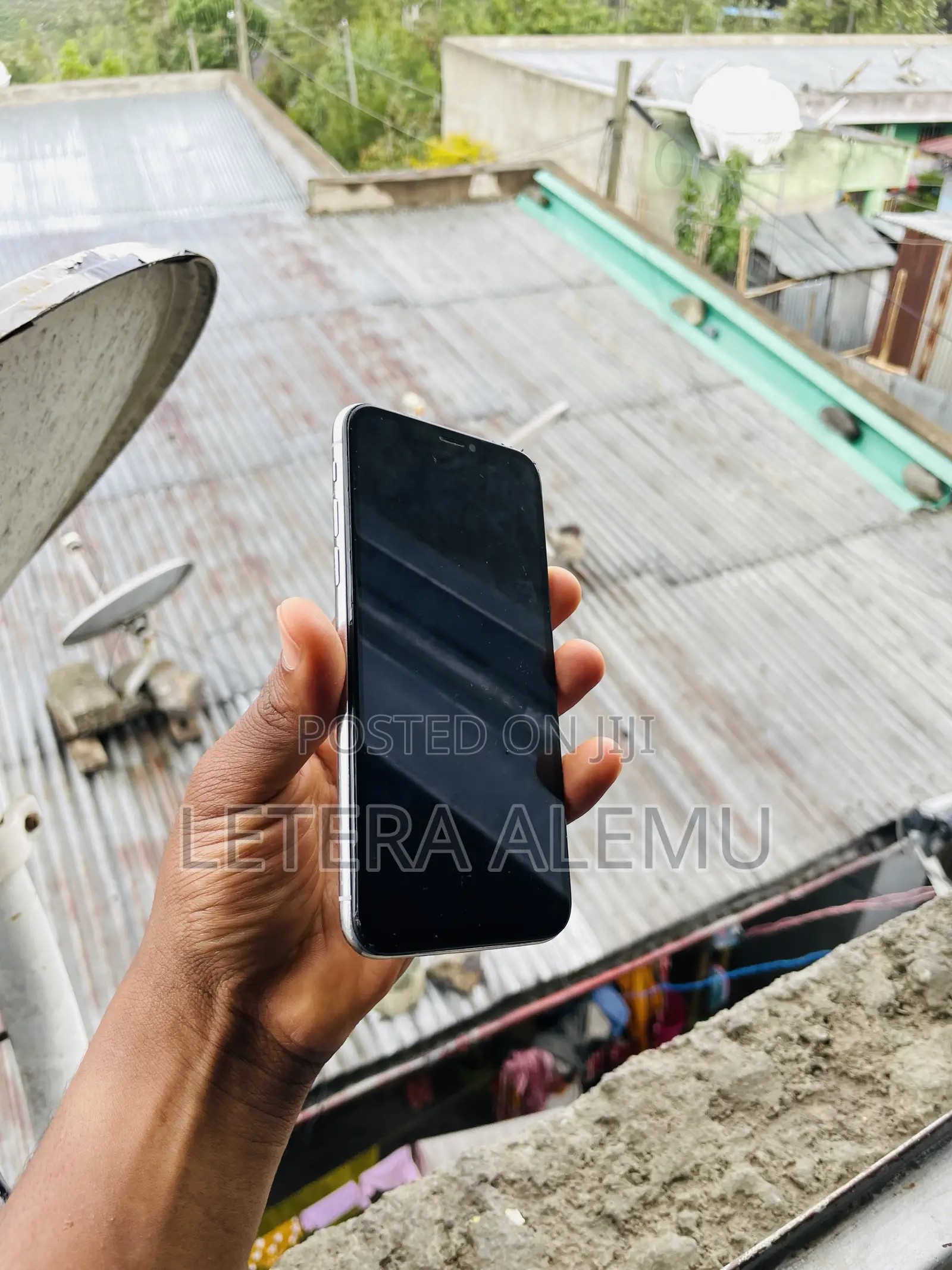 Apple iPhone X 256 GB White