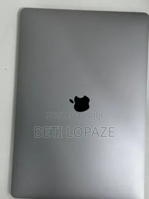 New Laptop Apple MacBook Pro 2019 16GB Intel Core I7 SSD 512GB