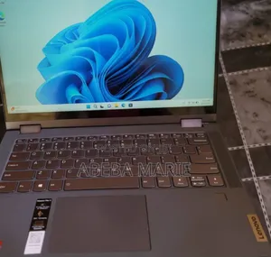 New Laptop Lenovo Flex 5 16GB AMD Ryzen 7 SSD 512GB