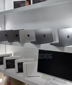 New Laptop Apple MacBook Pro M1 32GB Apple M1 Pro SSD 1T