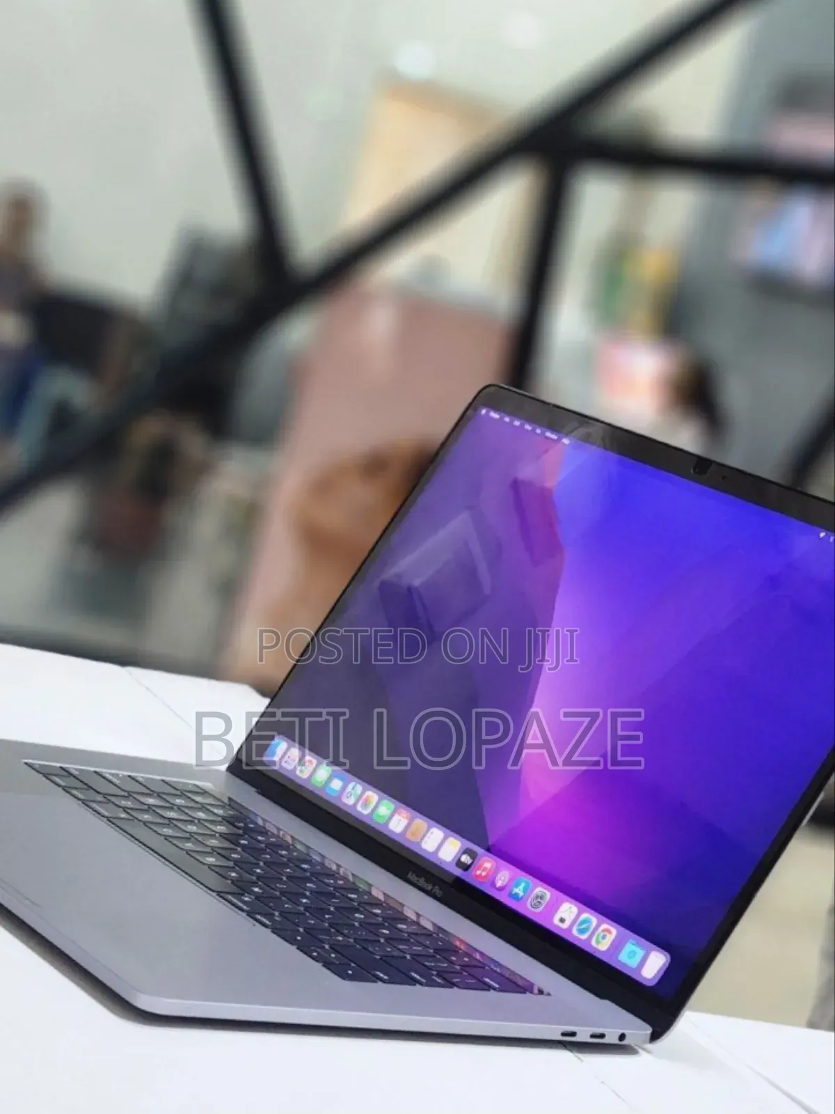 New Laptop Apple MacBook 16GB Intel Core I7 SSD 256GB