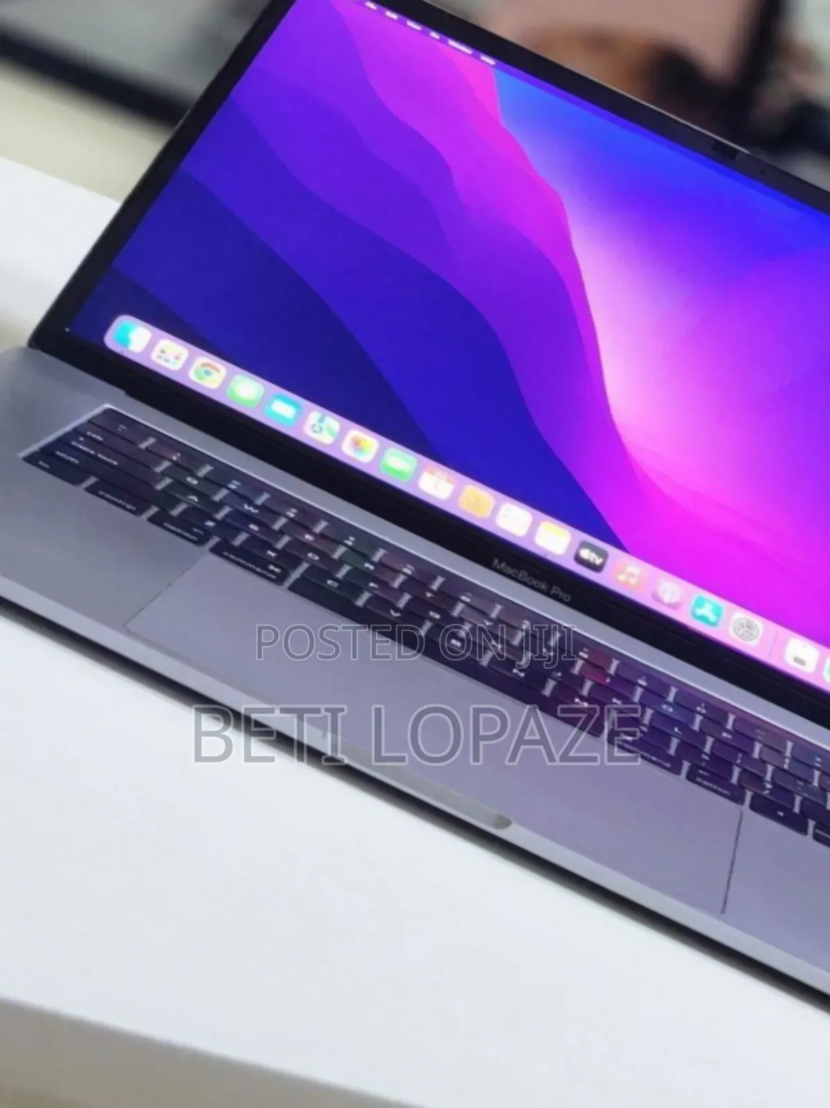 New Laptop Apple MacBook 16GB Intel Core I7 SSD 256GB