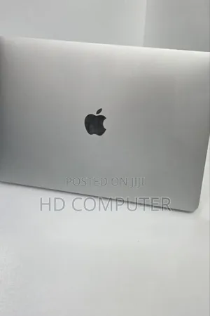 New Laptop Apple MacBook Pro 2023 M2 8GB Apple M2 SSD 512GB