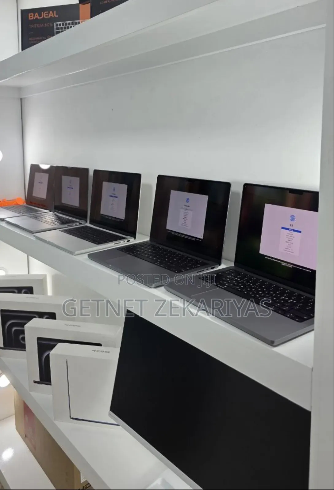 New Laptop Apple MacBook Pro M1 16GB Apple M1 Pro SSD 1T