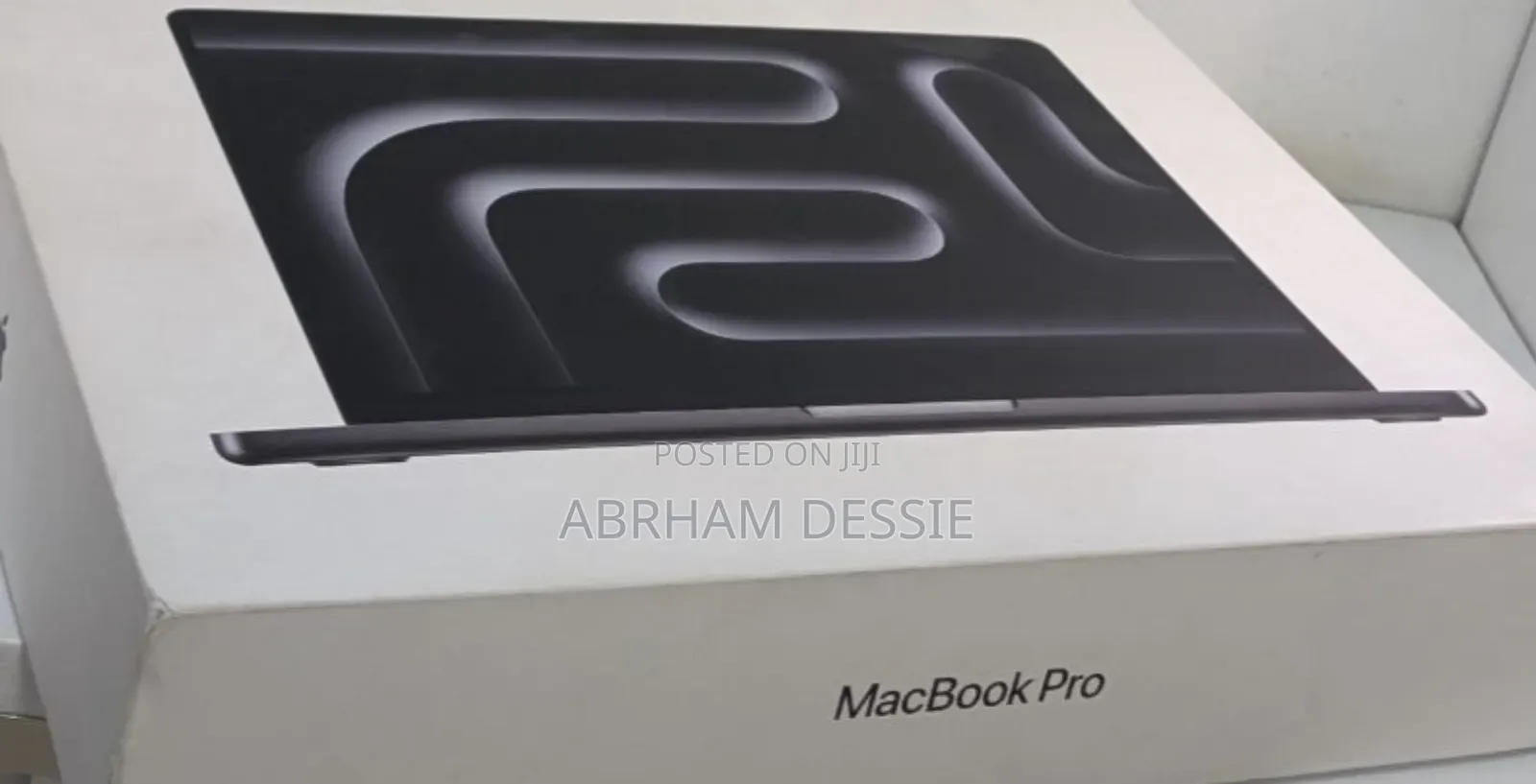 New Laptop Apple MacBook Pro M1 24GB Intel Core I7 SSD 512GB