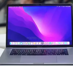 Photo - New Laptop Apple MacBook Pro 2016 16GB Intel Core I7 SSD 256GB