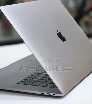 New Laptop Apple MacBook Pro 2016 16GB Intel Core I7 SSD 256GB