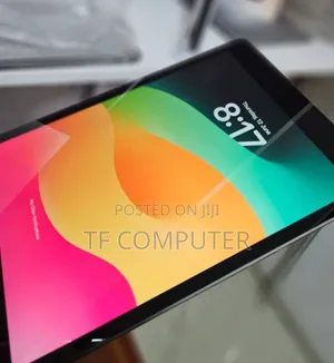 New Apple iPad 10.2 (2021) 256 GB Gray