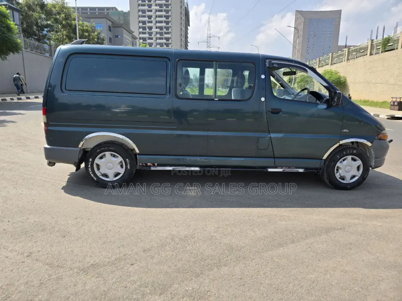 Toyota HiAce 2005 Green