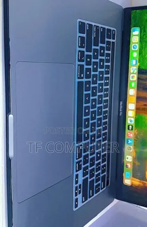 New Laptop Apple MacBook Pro 2019 16GB Intel Core I9 SSD 1T