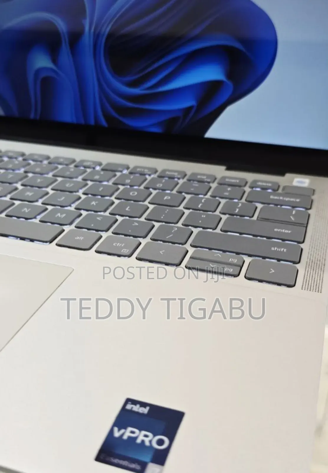 New Laptop Dell 16GB Intel Core I7 SSD 1T